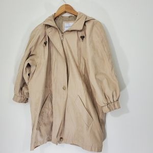 Larry Levine Sport Tan Jacket with hood, Size Small